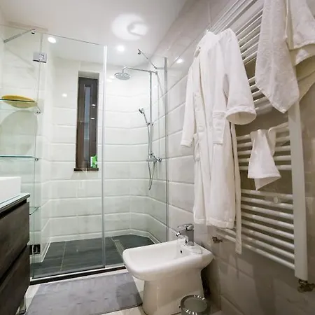 Downtown Mediterranean Design Flat * Bukurešť
