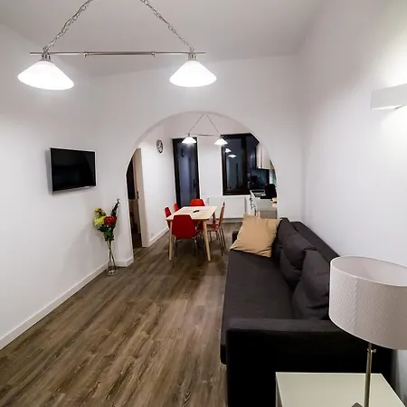 Downtown Mediterranean Design Flat